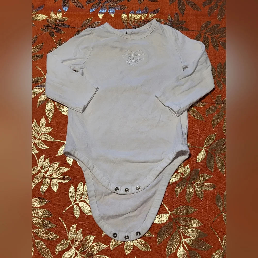 Vintage Tommy Hilfiger 100% Cotton White Embroidered Onsie Size 24 Months